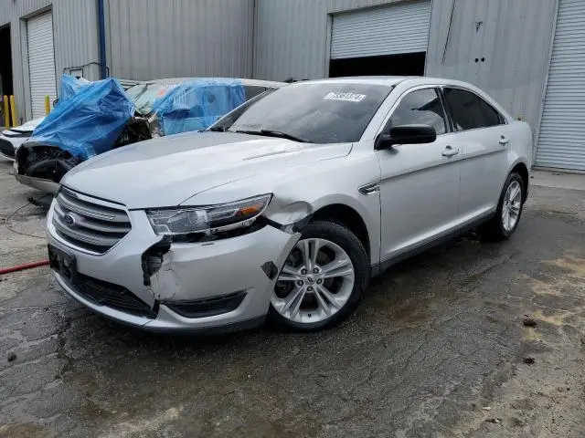 2016 FORD TAURUS SE