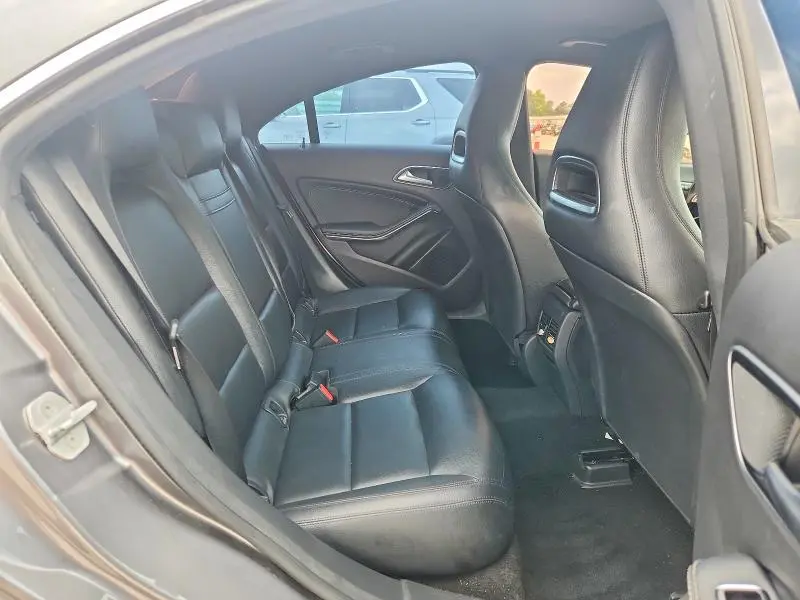 2015 MERCEDES-BENZ CLA 250  