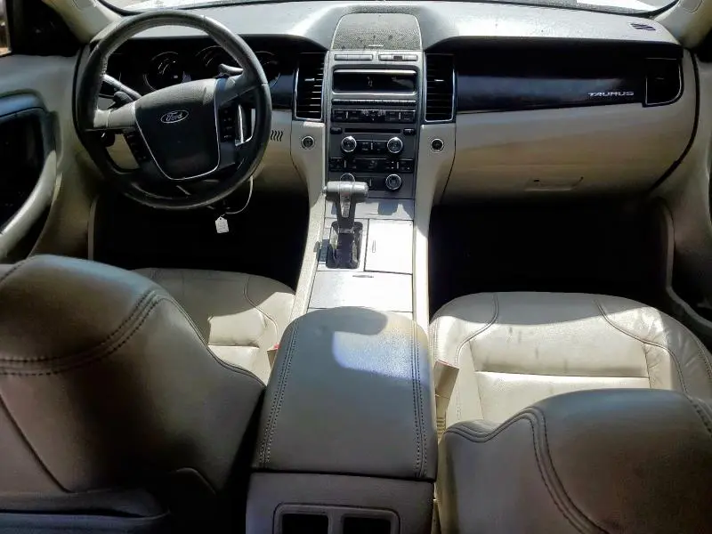 2010 FORD TAURUS SEL  