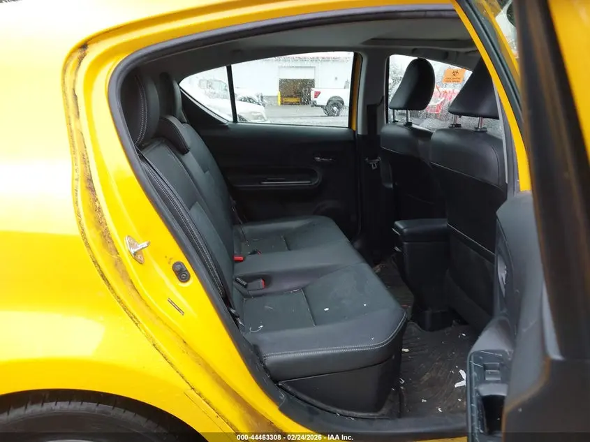 2015 TOYOTA PRIUS C FOUR