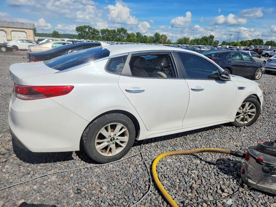 2017 KIA OPTIMA LX  