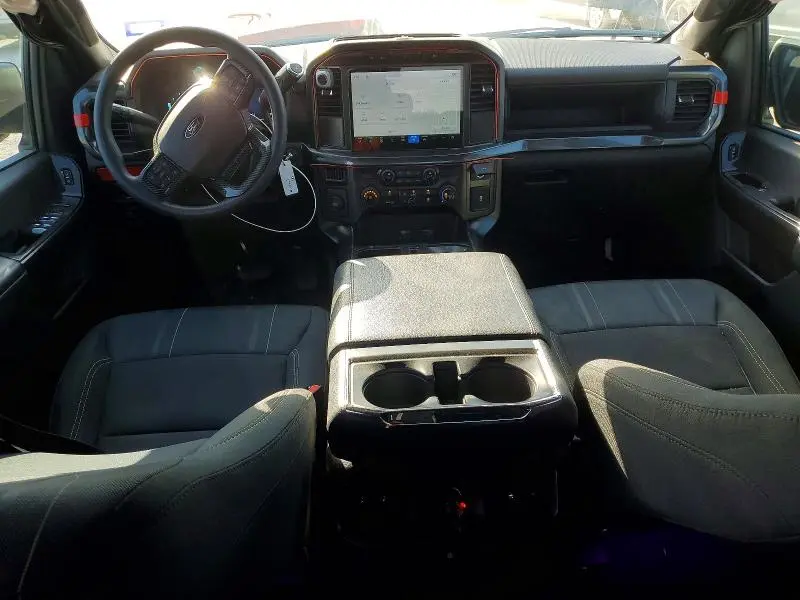 2024 FORD F150 STX  