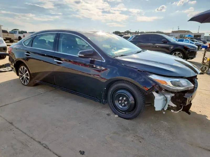 2017 TOYOTA AVALON XLE  