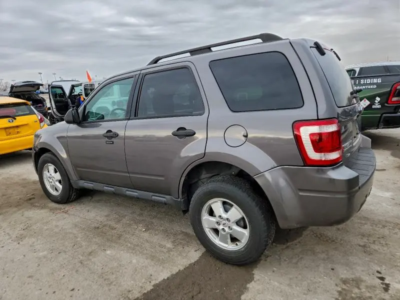 2011 FORD ESCAPE XLT  