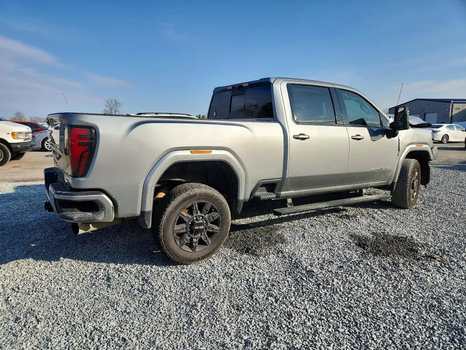 2024 GMC SIERRA K2500 AT4  