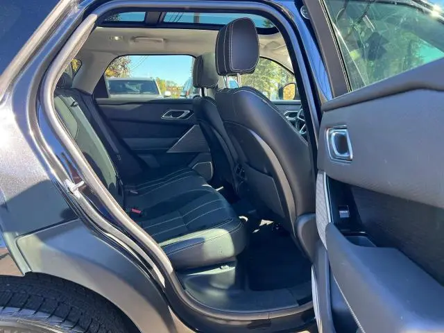 2021 LAND ROVER RANGE ROVER VELAR S  