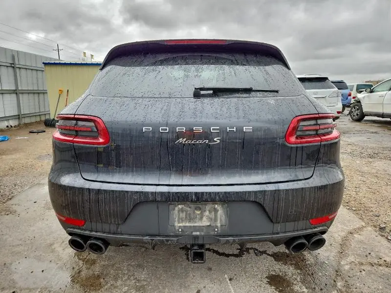 2015 PORSCHE MACAN S  