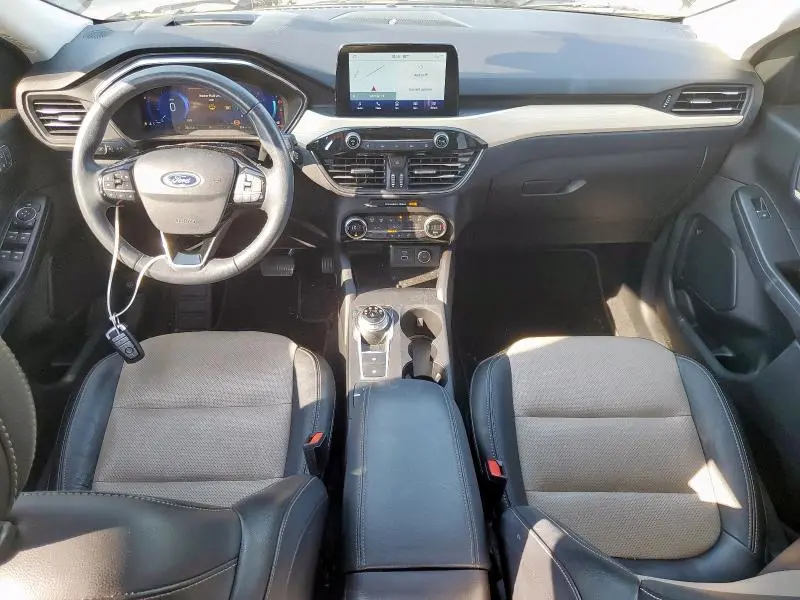 2021 FORD ESCAPE TITANIUM  