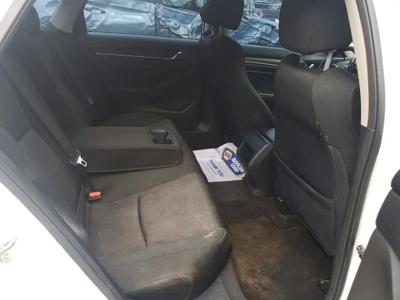2018 HONDA ACCORD LX  