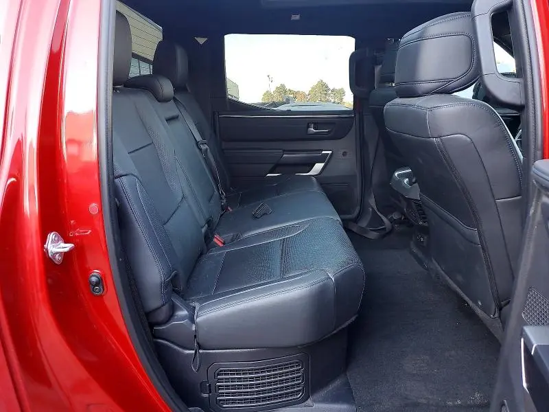 2024 TOYOTA TUNDRA PLATINUM HV  