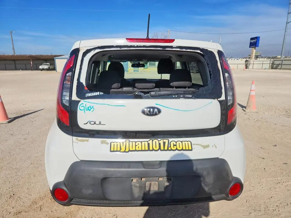 2016 KIA SOUL   