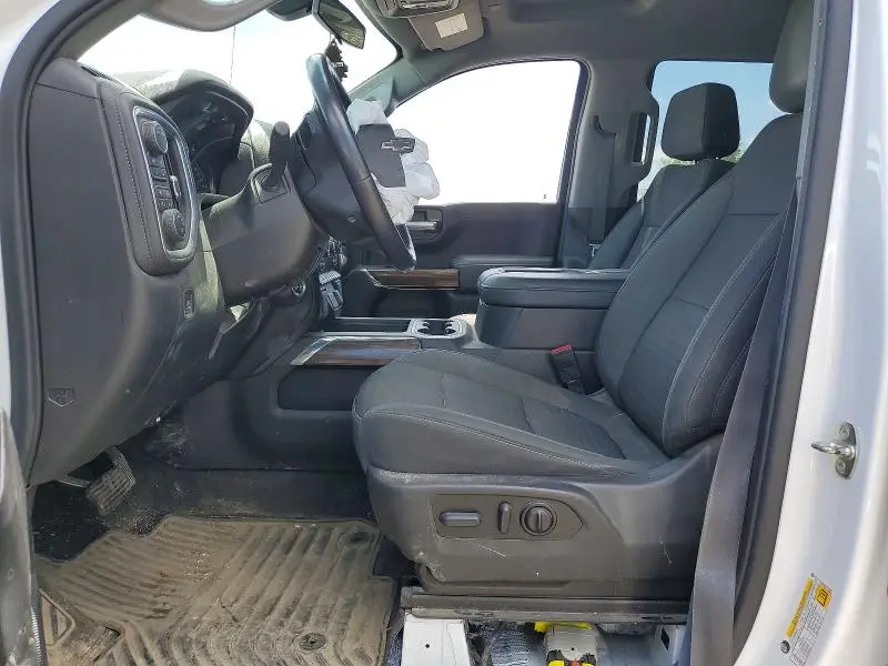 2021 CHEVROLET SILVERADO K1500 RST  
