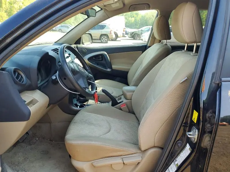 2010 TOYOTA RAV4 BASE  