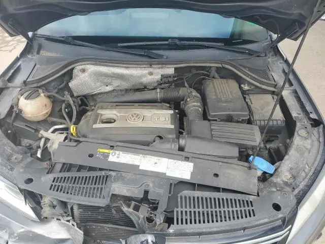 2015 VOLKSWAGEN TIGUAN S  