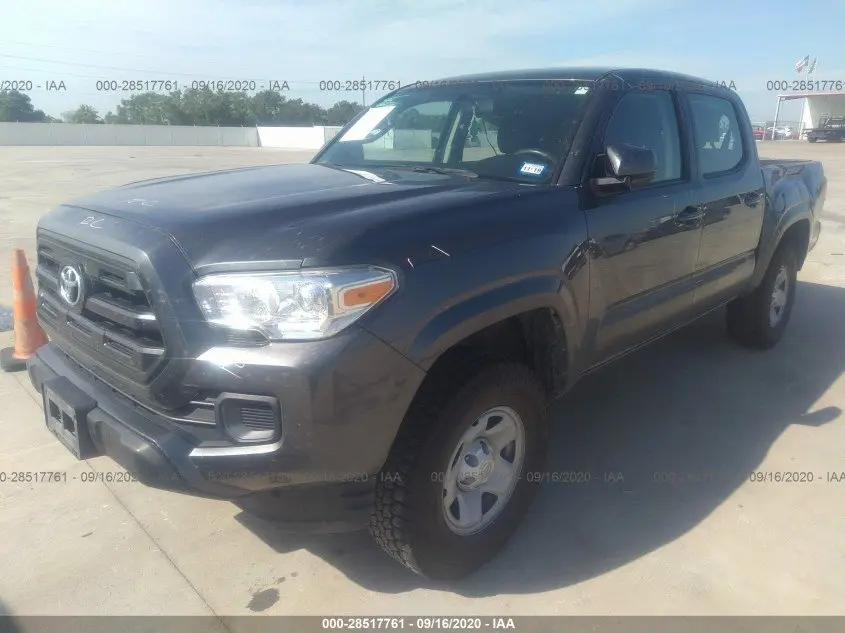 2017 TOYOTA TACOMA SR/SR5