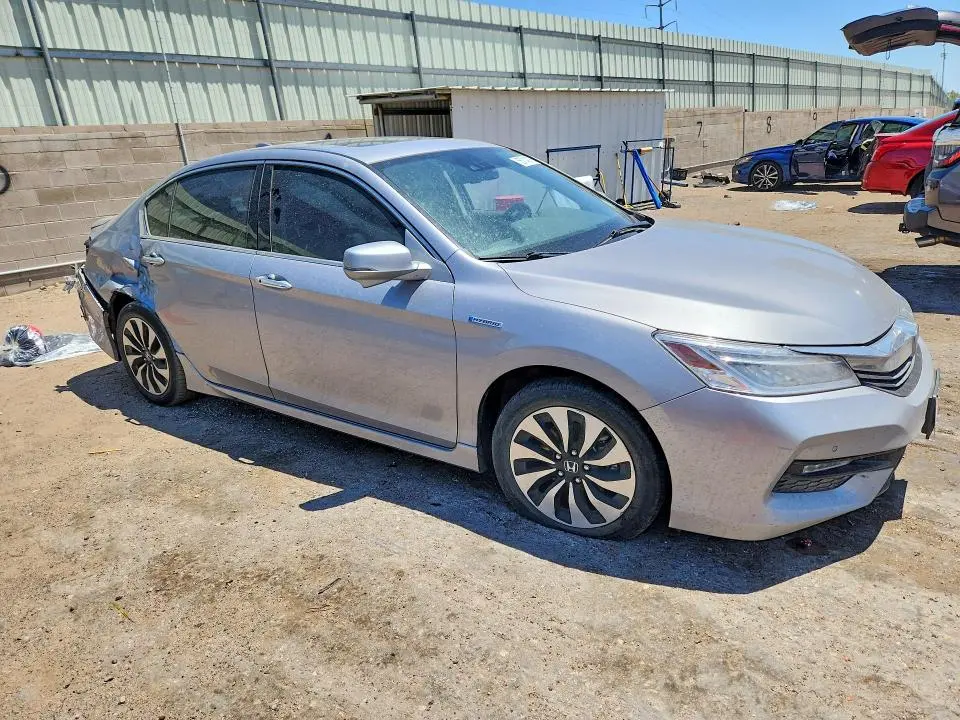 2017 HONDA ACCORD TOURING HYBRID  