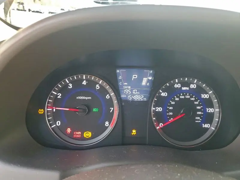 2013 HYUNDAI ACCENT GLS  