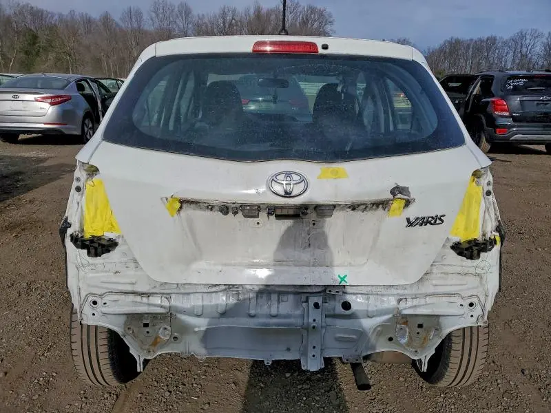 2016 TOYOTA YARIS L  