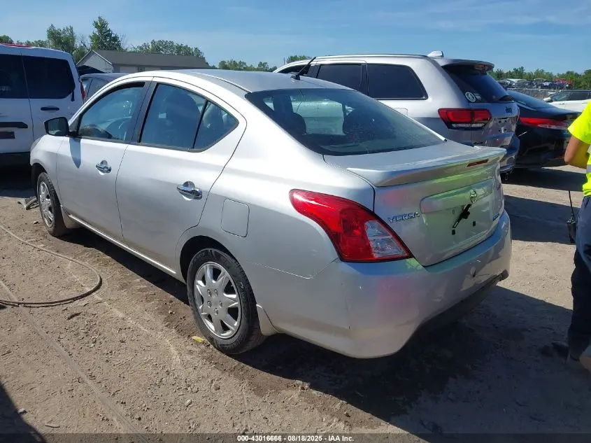 2016 NISSAN VERSA 1.6 SV
