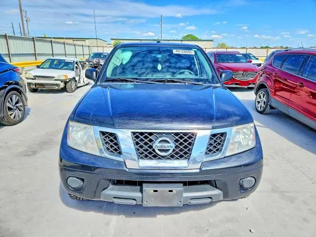2017 NISSAN FRONTIER SV  