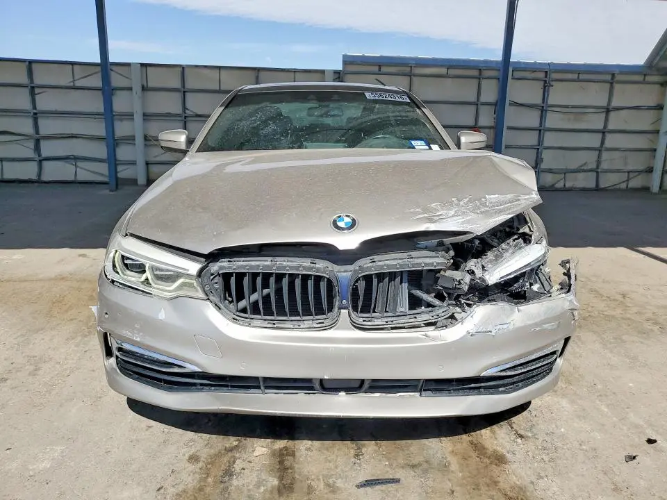 2018 BMW 530E   