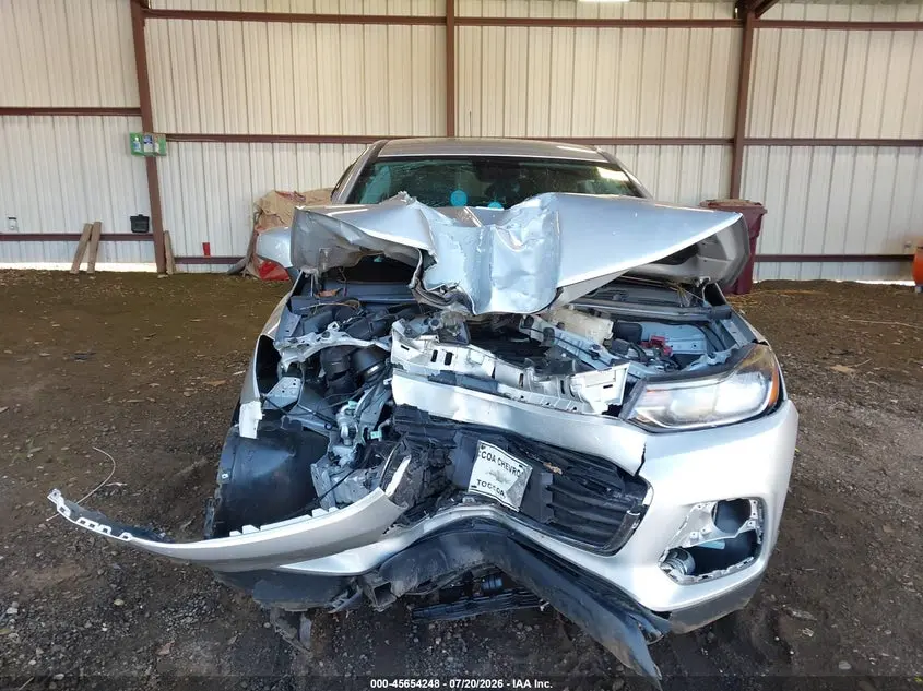 2022 CHEVROLET TRAX AWD LS