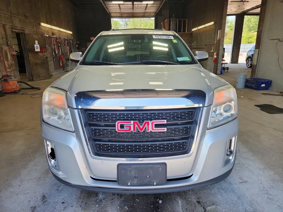 2014 GMC TERRAIN SLE  