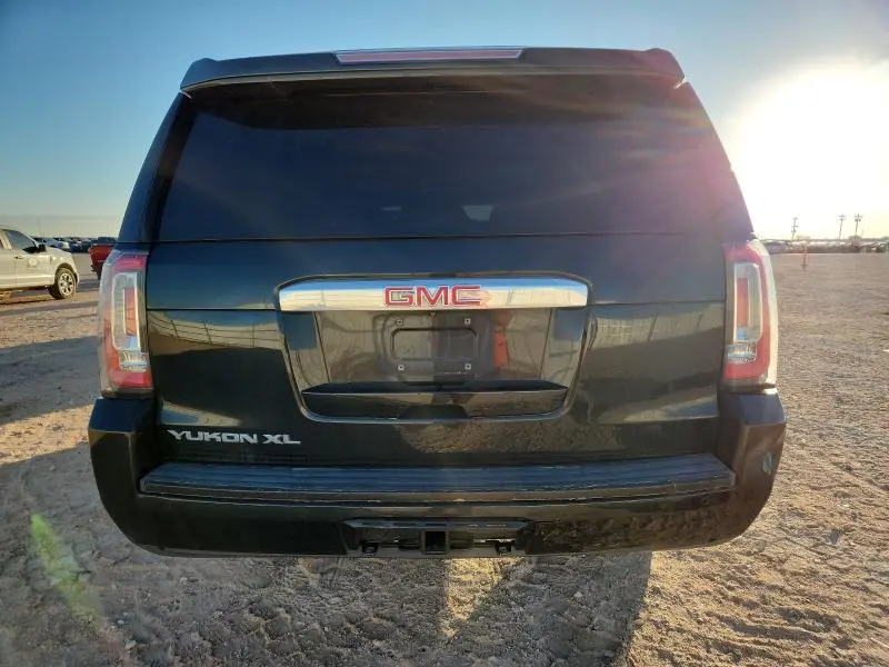 2016 GMC YUKON XL DENALI  