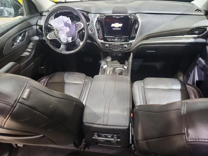 2020 CHEVROLET TRAVERSE LT  