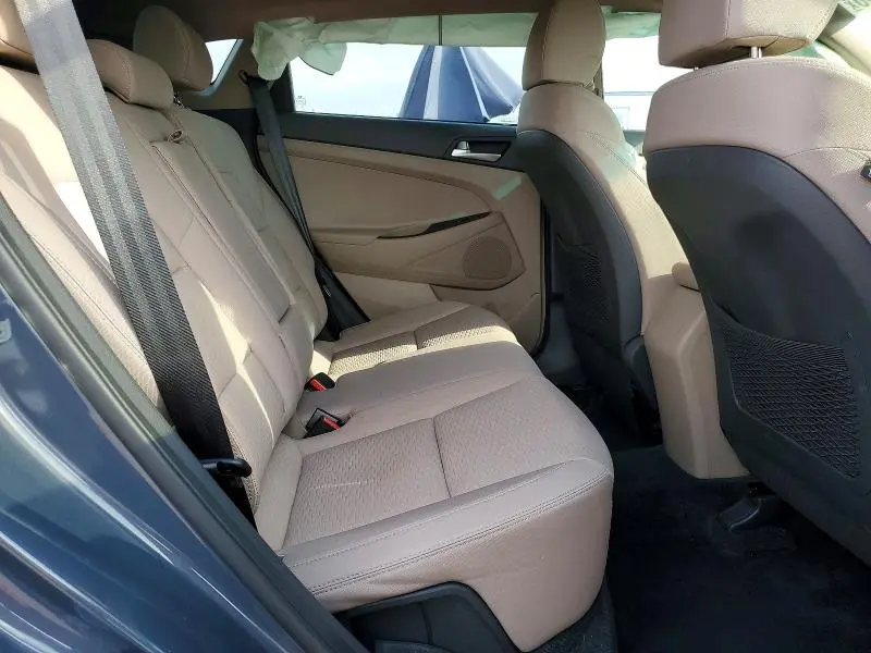 2021 HYUNDAI TUCSON BASE  