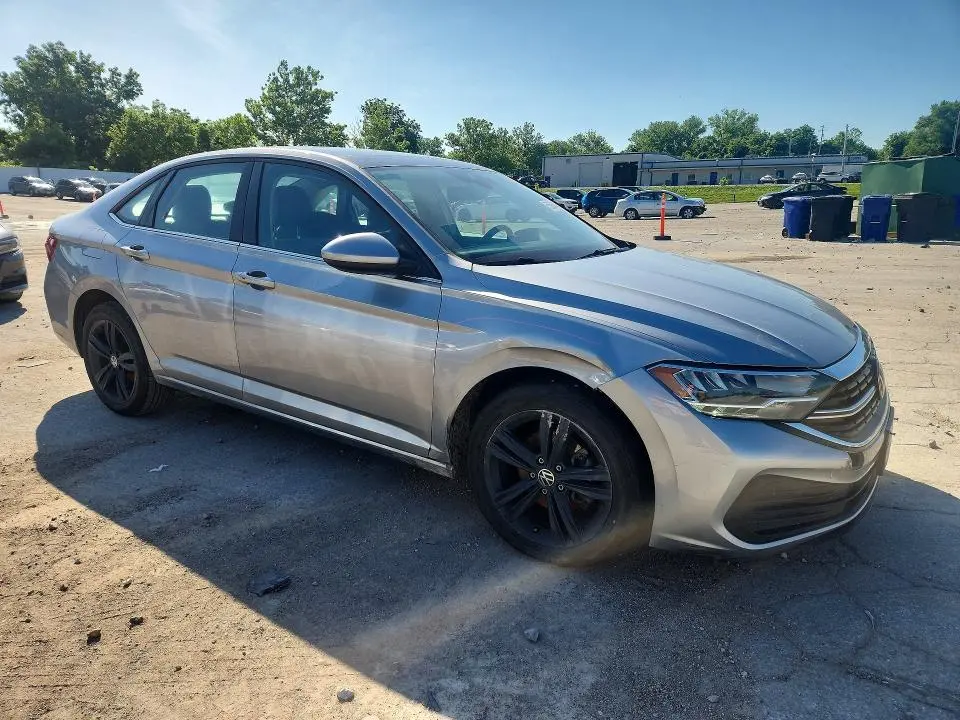 2022 VOLKSWAGEN JETTA SE  