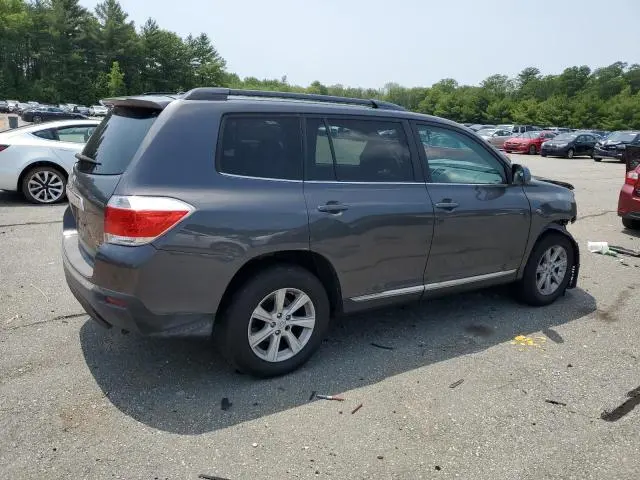 2011 TOYOTA HIGHLANDER BASE  