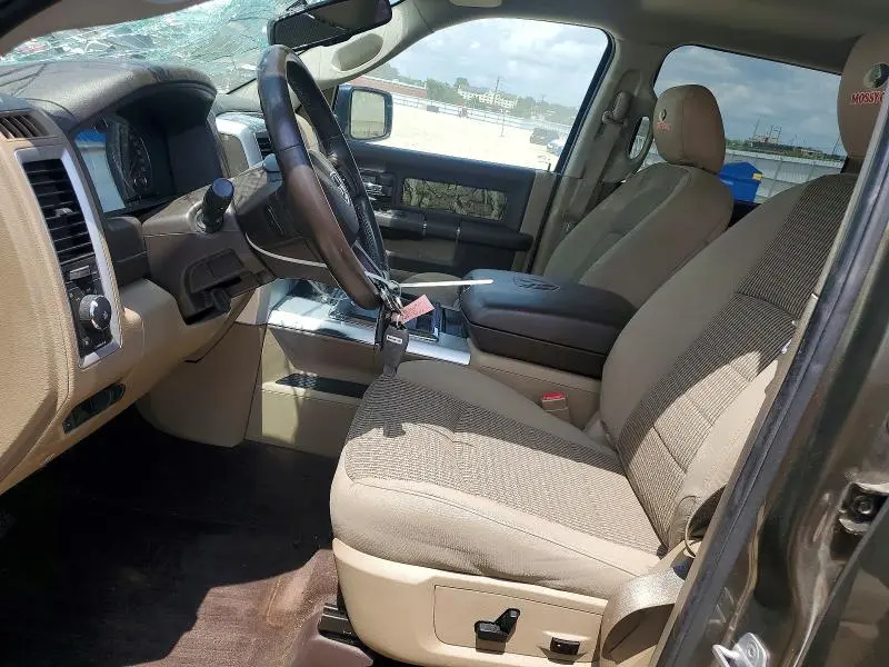 2012 DODGE RAM 1500 SLT  