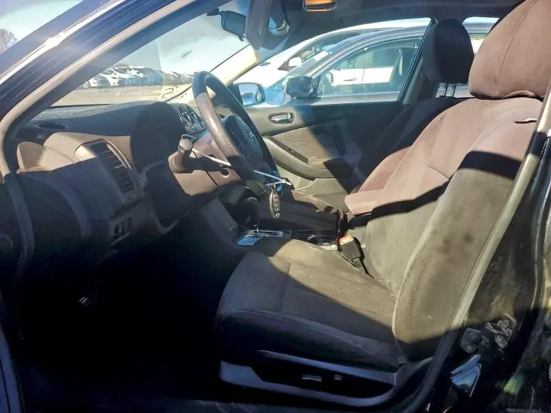 2010 NISSAN ALTIMA BASE  