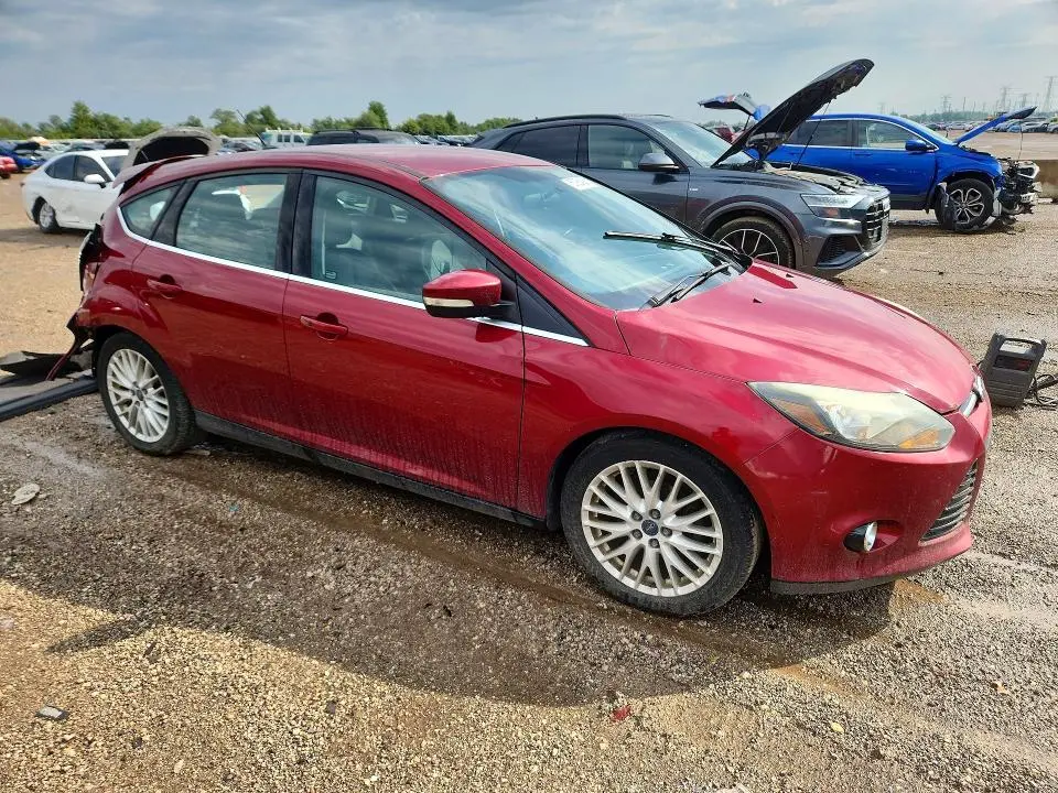2014 FORD FOCUS TITANIUM  
