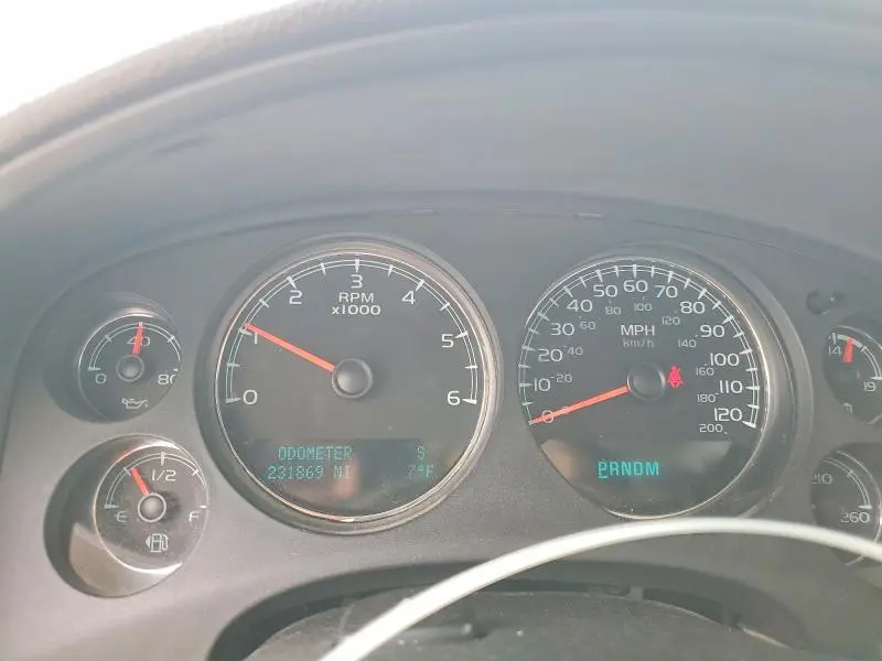 2011 CHEVROLET SUBURBAN K1500 LT  