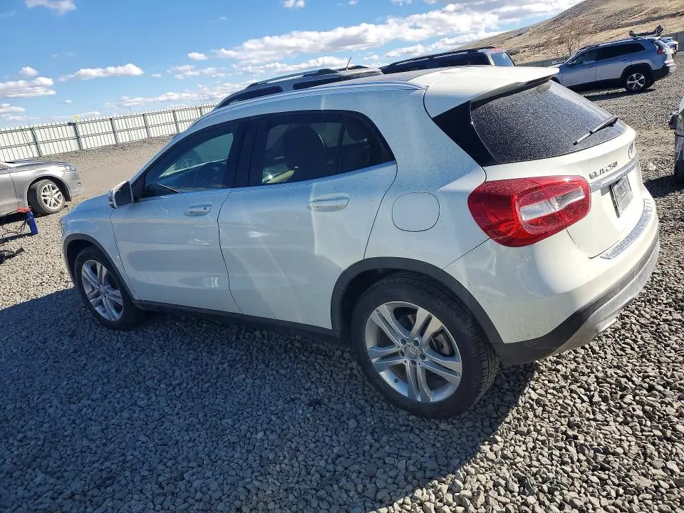 2015 MERCEDES-BENZ GLA 250 4MATIC  