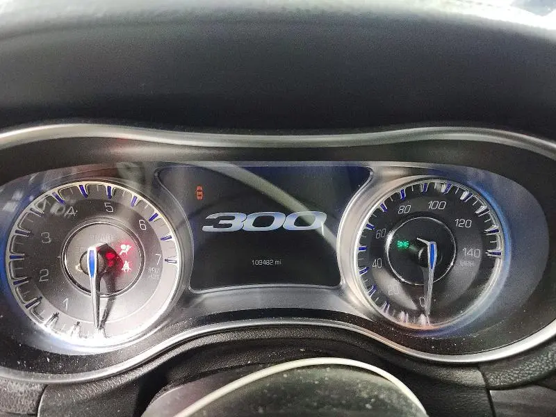 2018 CHRYSLER 300 TOURING  