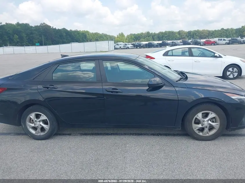 2023 HYUNDAI ELANTRA SE