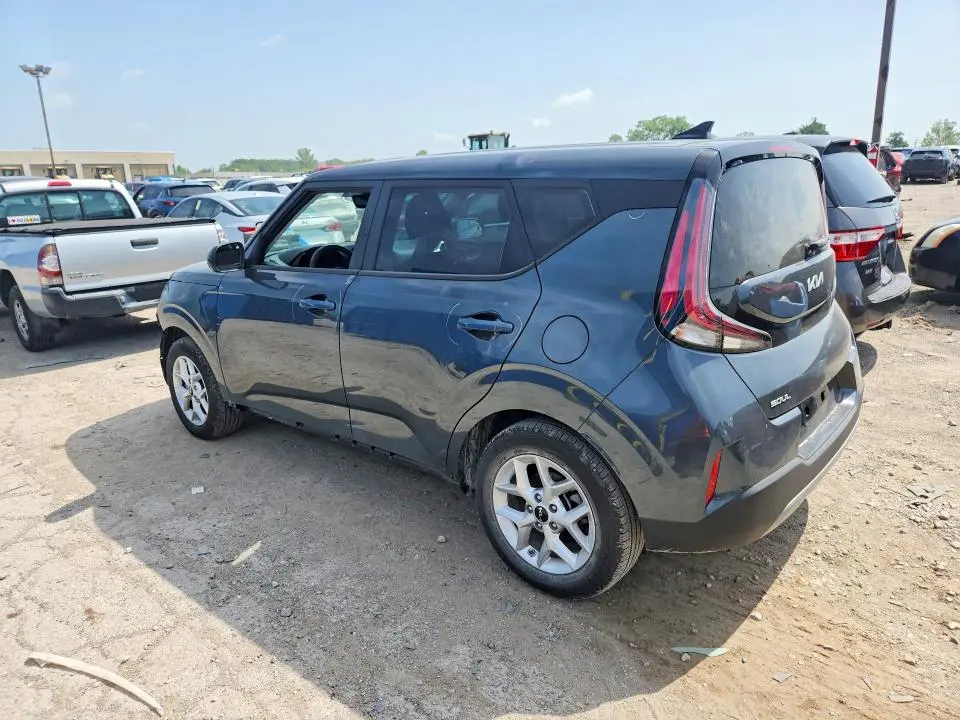 2025 KIA SOUL LX  