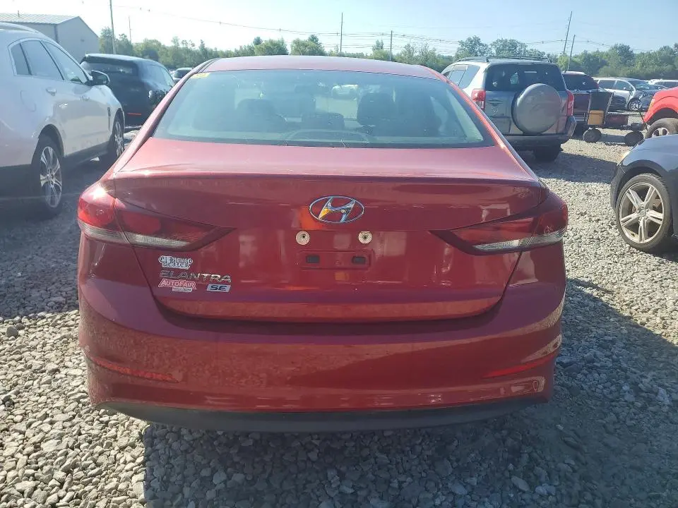 2018 HYUNDAI ELANTRA SE  