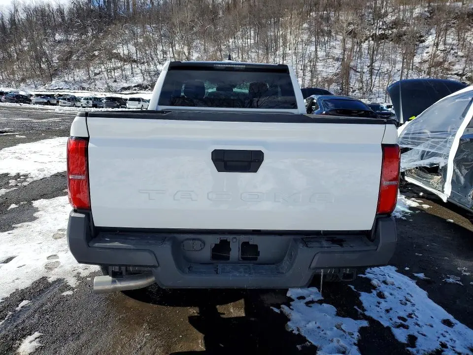 2025 TOYOTA TACOMA SR  