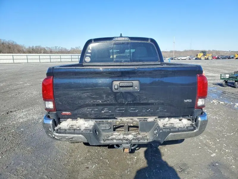 2020 TOYOTA TACOMA SR5 V6  