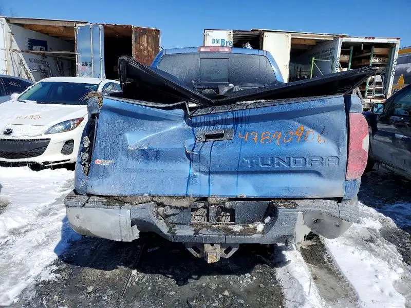 2017 TOYOTA TUNDRA SR  