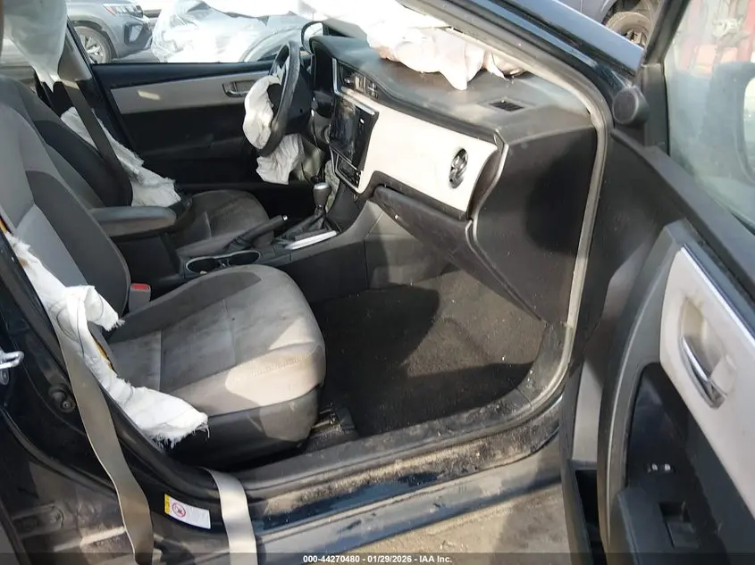 2017 TOYOTA COROLLA LE