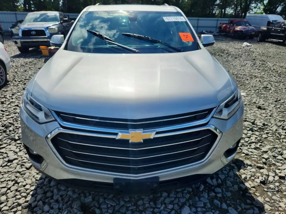 2019 CHEVROLET TRAVERSE LT  