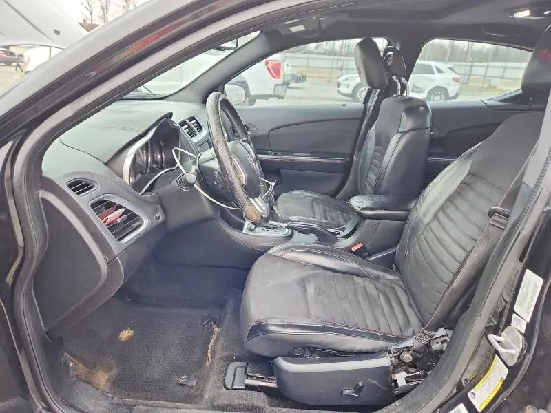 2013 DODGE AVENGER R  