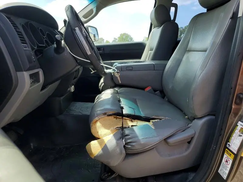 2011 TOYOTA TUNDRA DOUBLE CAB SR5  
