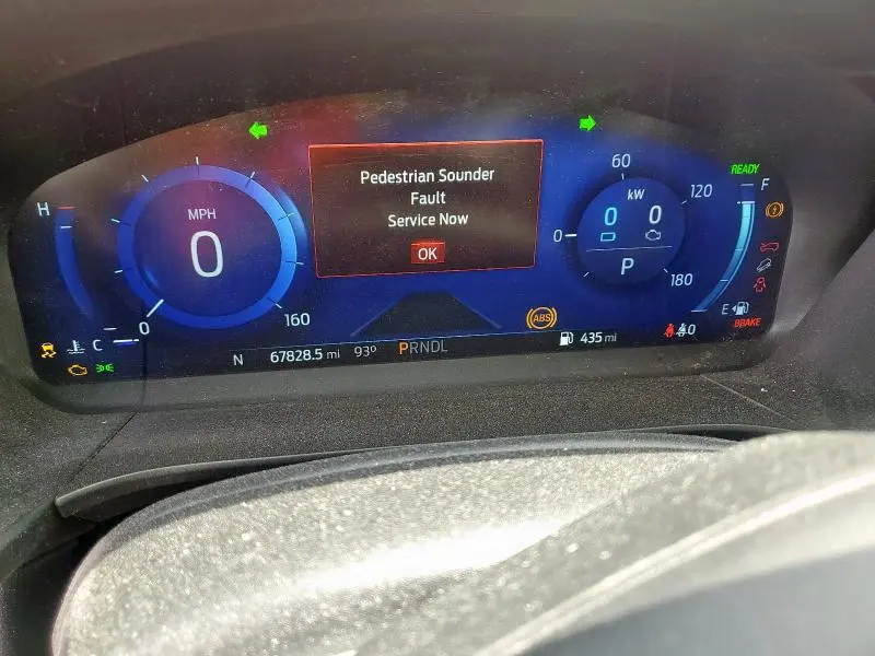 2020 FORD ESCAPE SE SPORT  