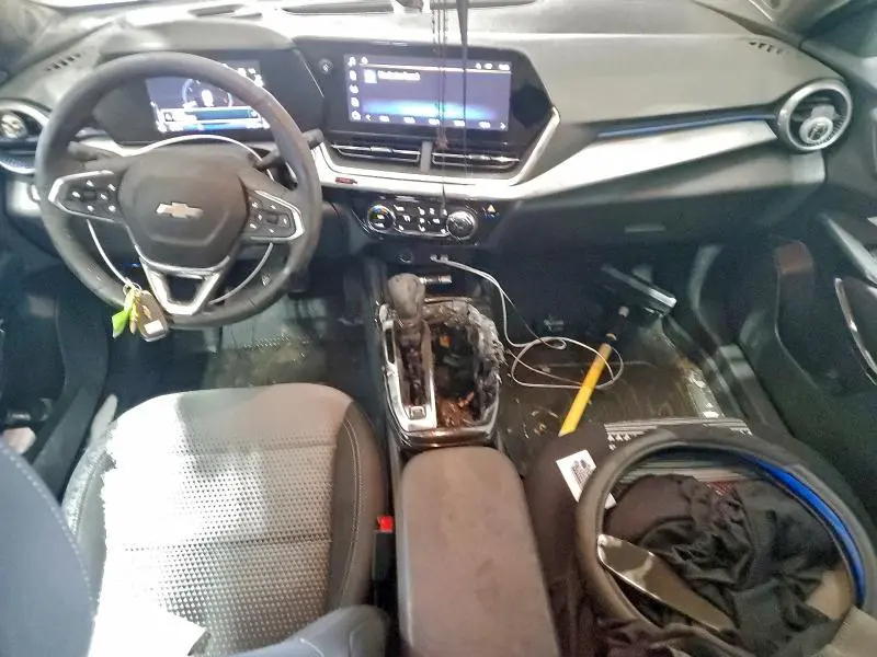 2025 CHEVROLET TRAX 1LT  